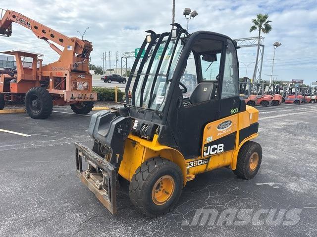 JCB 35D 4X4 T4 Teleszkópos rakodók