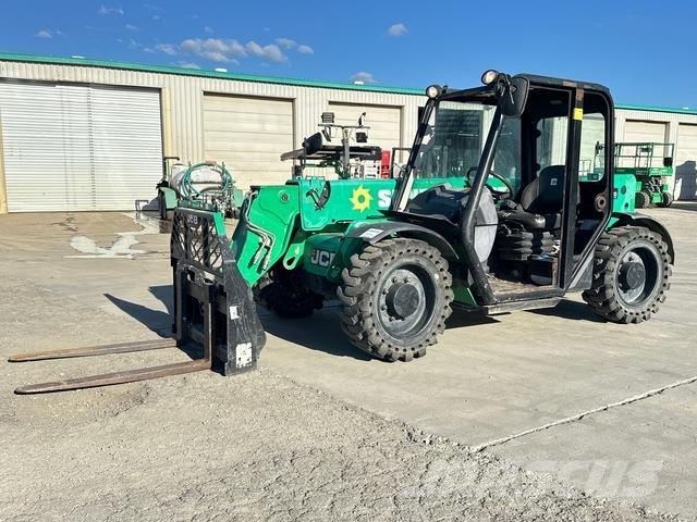 JCB 525-60 Teleszkópos rakodók