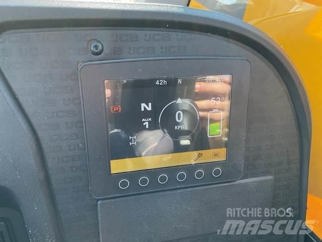 JCB 525-60E Teleszkópos rakodók