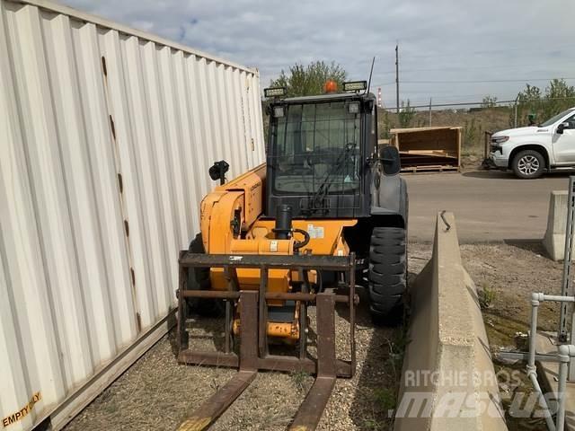 JCB 527-55 Teleszkópos rakodók