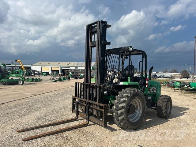 JCB 930 Tereptargonca