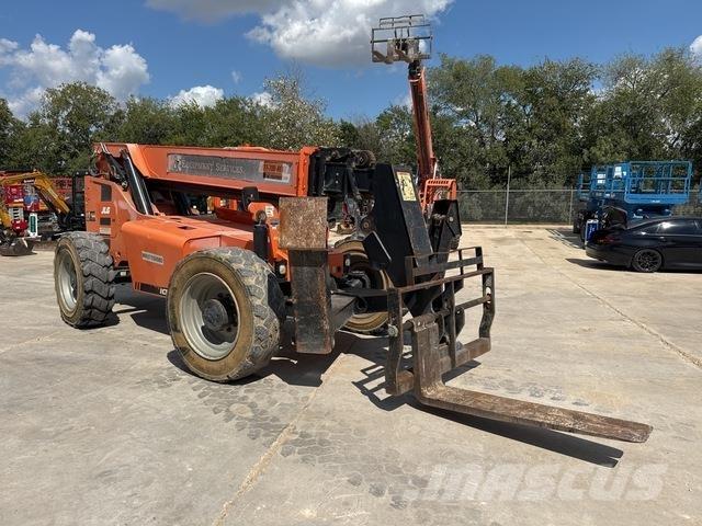 JLG 10054 Teleszkópos rakodók