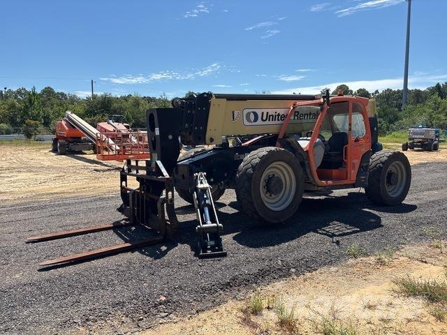 JLG 1055 Teleszkópos rakodók