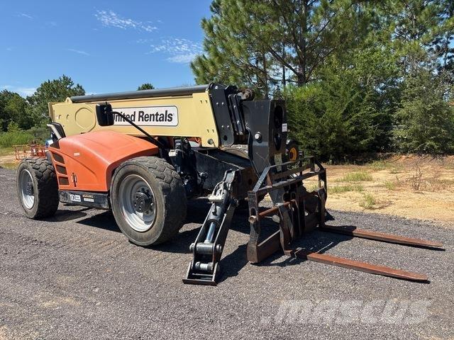 JLG 1055 Teleszkópos rakodók
