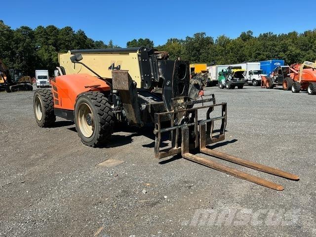 JLG 1055 Teleszkópos rakodók