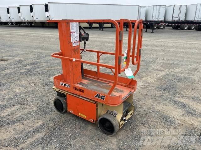 JLG 1230ES Személyemelők