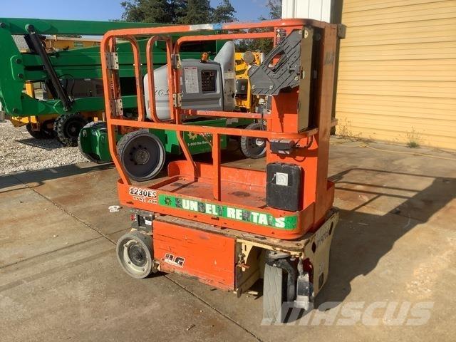 JLG 1230ES Személyemelők