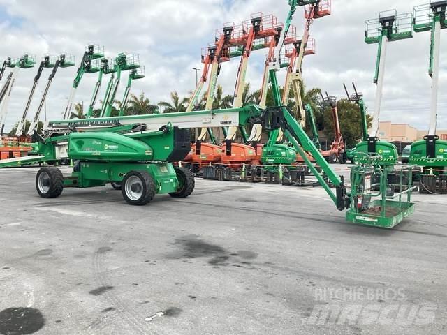 JLG 1250AJP Karos emelők