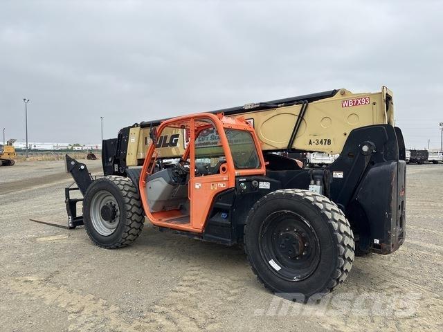 JLG 1255 Teleszkópos rakodók