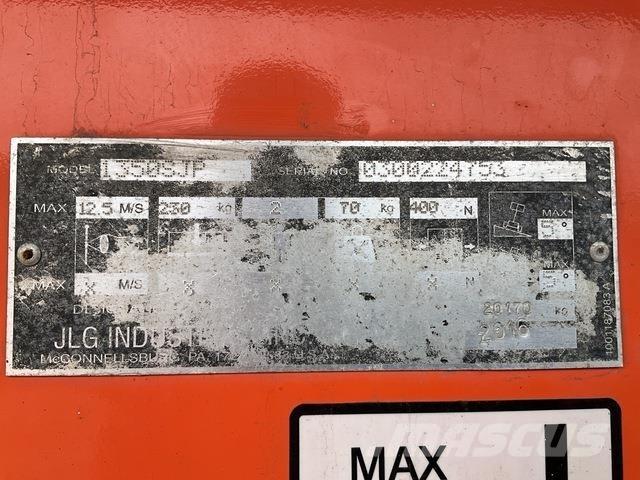 JLG 1350SJP Karos emelők
