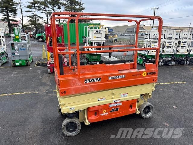 JLG 1930ES Ollós emelők