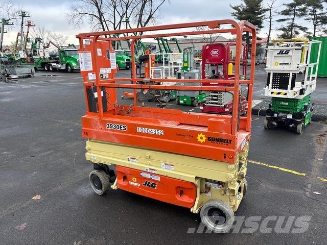 JLG 1930ES Ollós emelők