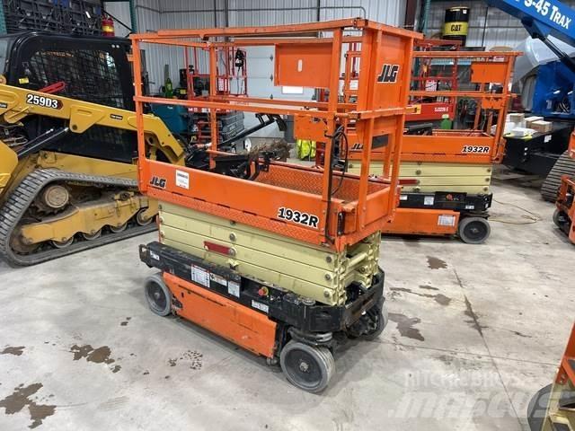 JLG 1932R Ollós emelők