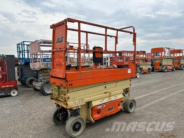 JLG 2032ES Ollós emelők