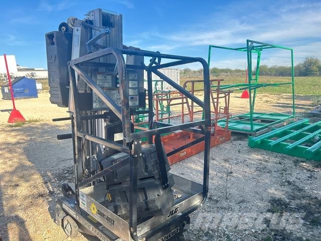 JLG 25AM Személyemelők