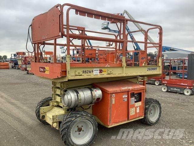JLG 260MRT Ollós emelők