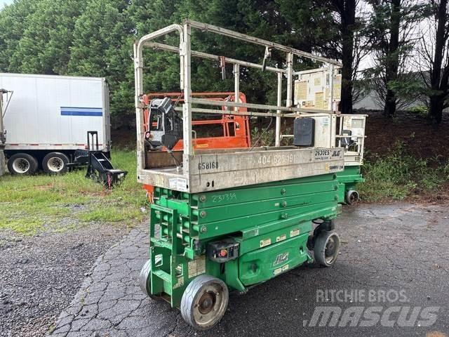JLG 2630ES Ollós emelők