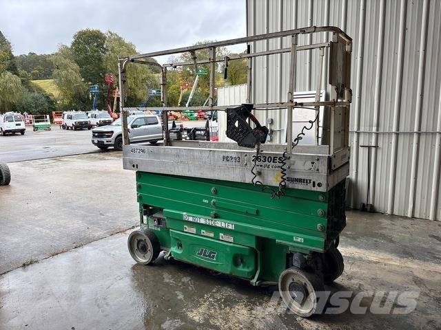 JLG 2630ES Ollós emelők