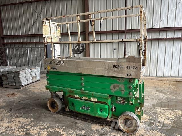JLG 2630ES Ollós emelők