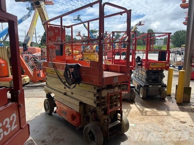 JLG 2632 ES Ollós emelők