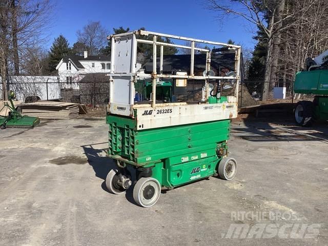 JLG 26322ES Ollós emelők