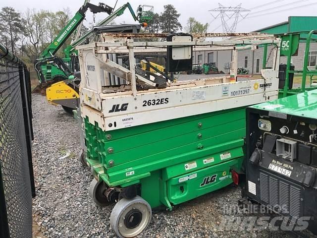 JLG 2632ES Ollós emelők