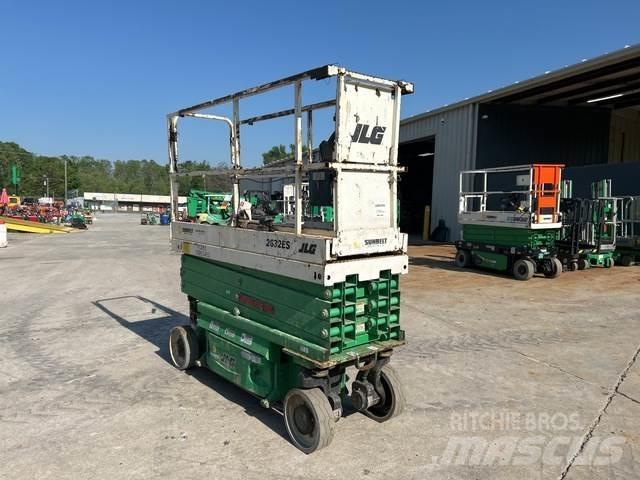 JLG 2632ES Ollós emelők