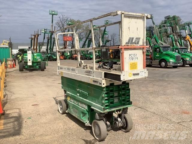 JLG 2632ES Ollós emelők