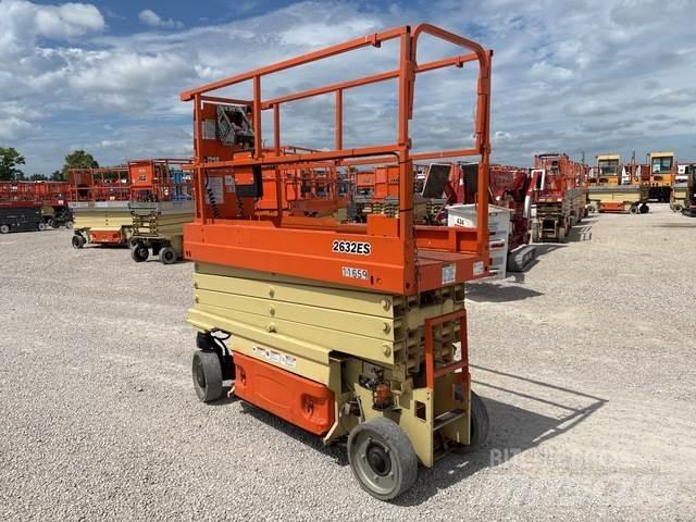 JLG 2632ES Ollós emelők
