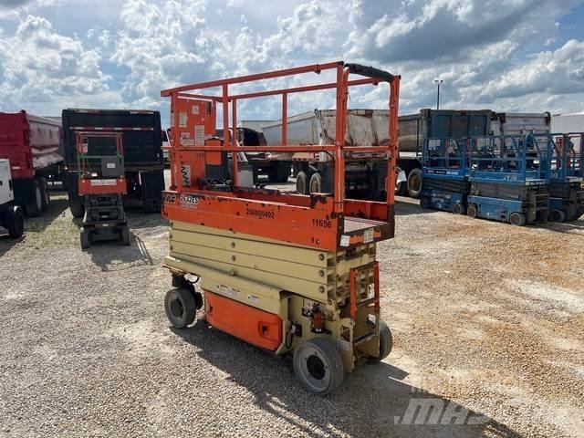 JLG 2632ES Ollós emelők