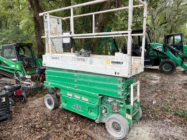 JLG 2632ES Ollós emelők
