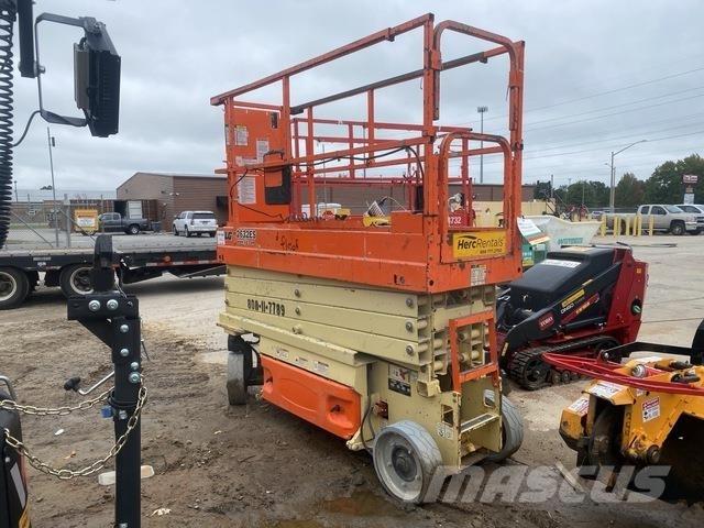 JLG 2632ES Ollós emelők