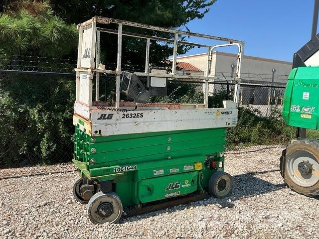 JLG 2632ES Ollós emelők