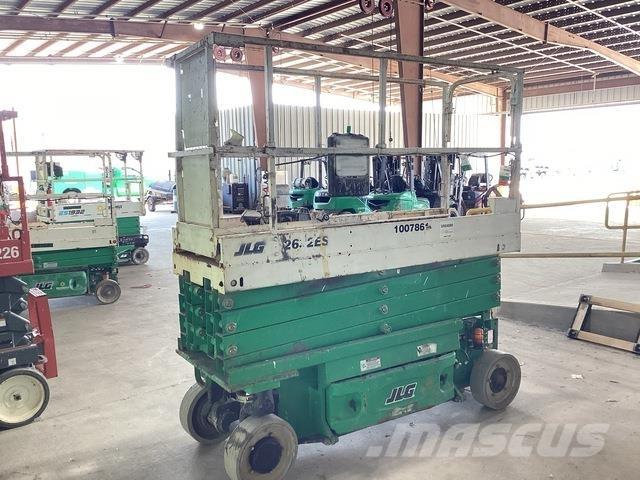 JLG 2632ES Ollós emelők