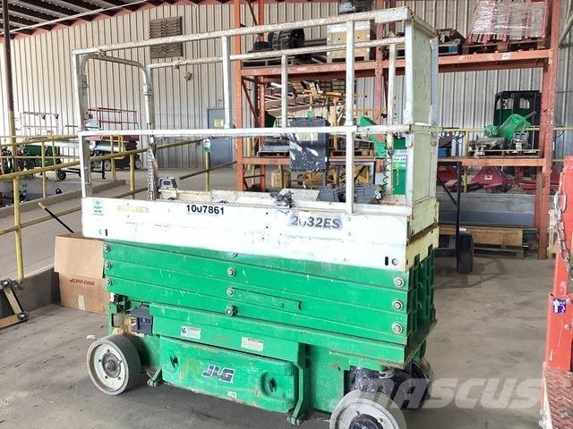 JLG 2632ES Ollós emelők