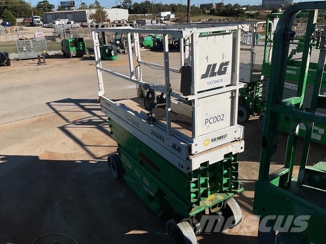 JLG 2632ES Ollós emelők
