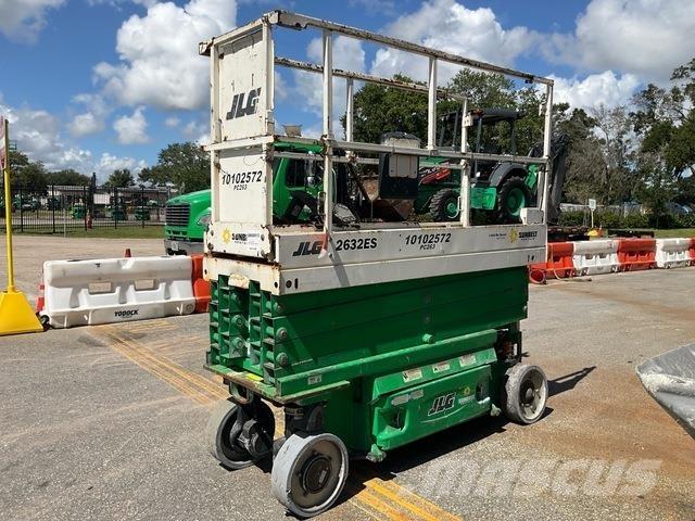 JLG 2632ES Ollós emelők