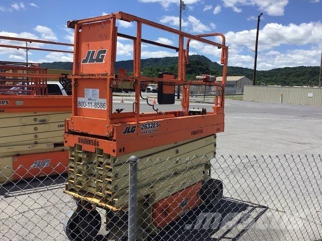 JLG 2632ES Ollós emelők