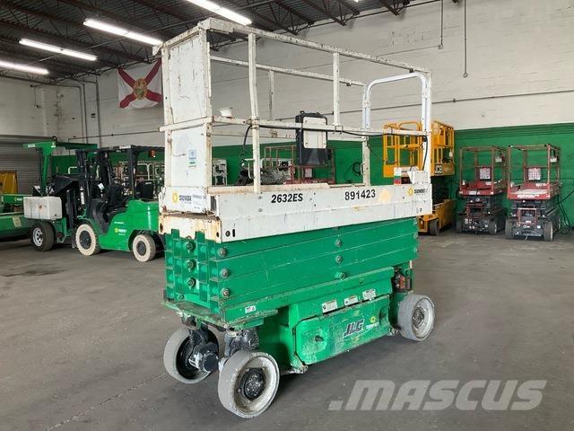 JLG 2632ES Ollós emelők