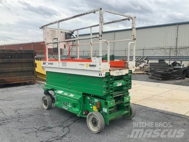 JLG 2646ES Ollós emelők
