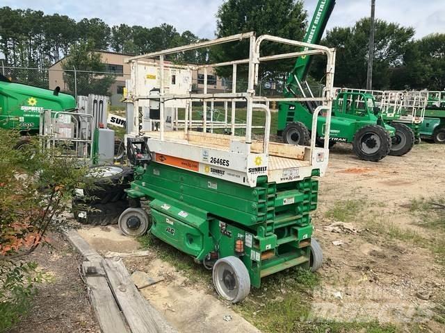 JLG 2646ES Ollós emelők
