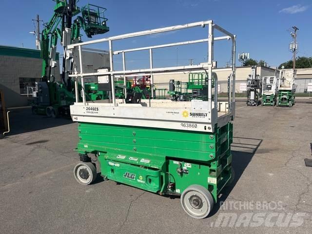 JLG 2646ES Ollós emelők