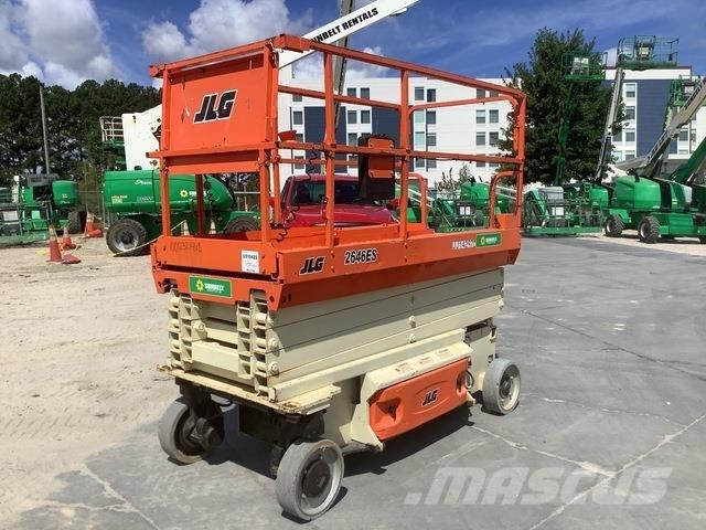 JLG 2646ES Ollós emelők