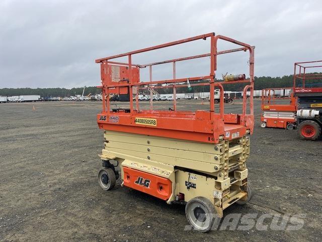 JLG 2646ES Ollós emelők