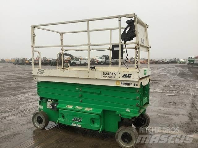 JLG 3246ES Ollós emelők