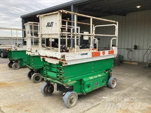 JLG 3246ES Ollós emelők