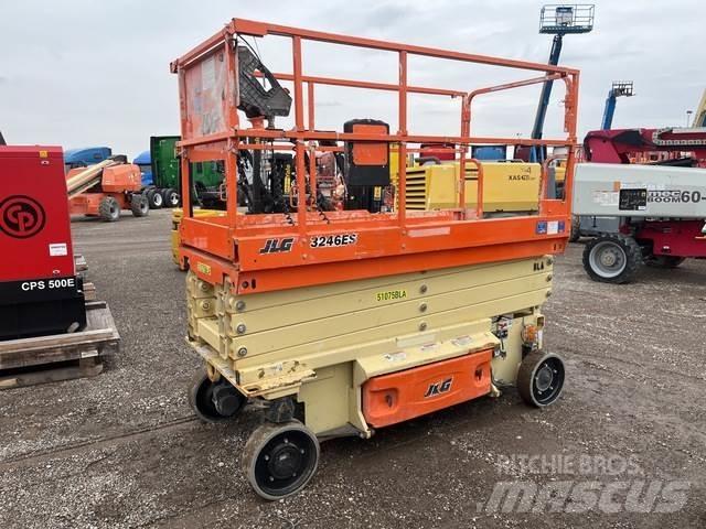 JLG 3246ES Ollós emelők