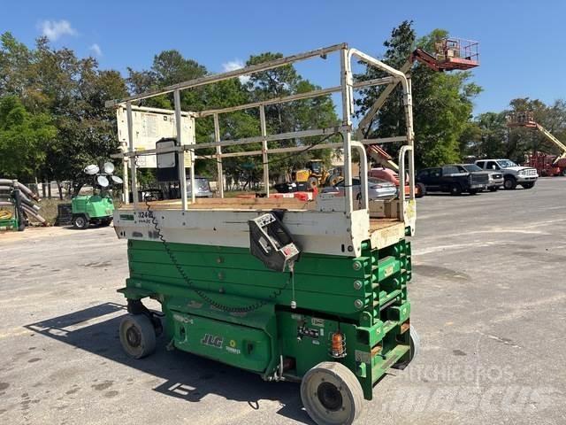 JLG 3246ES Ollós emelők