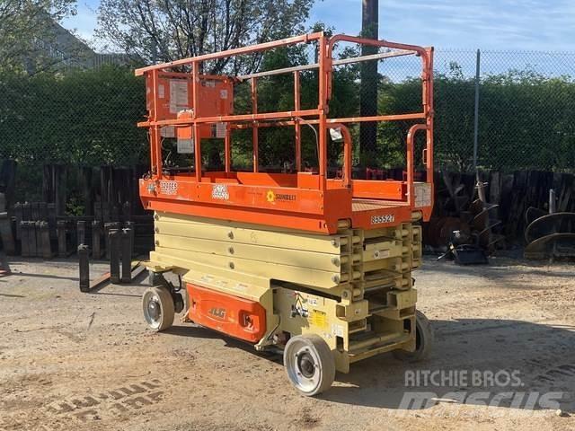 JLG 3246ES Ollós emelők