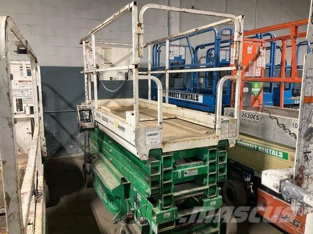 JLG 3246ES Ollós emelők